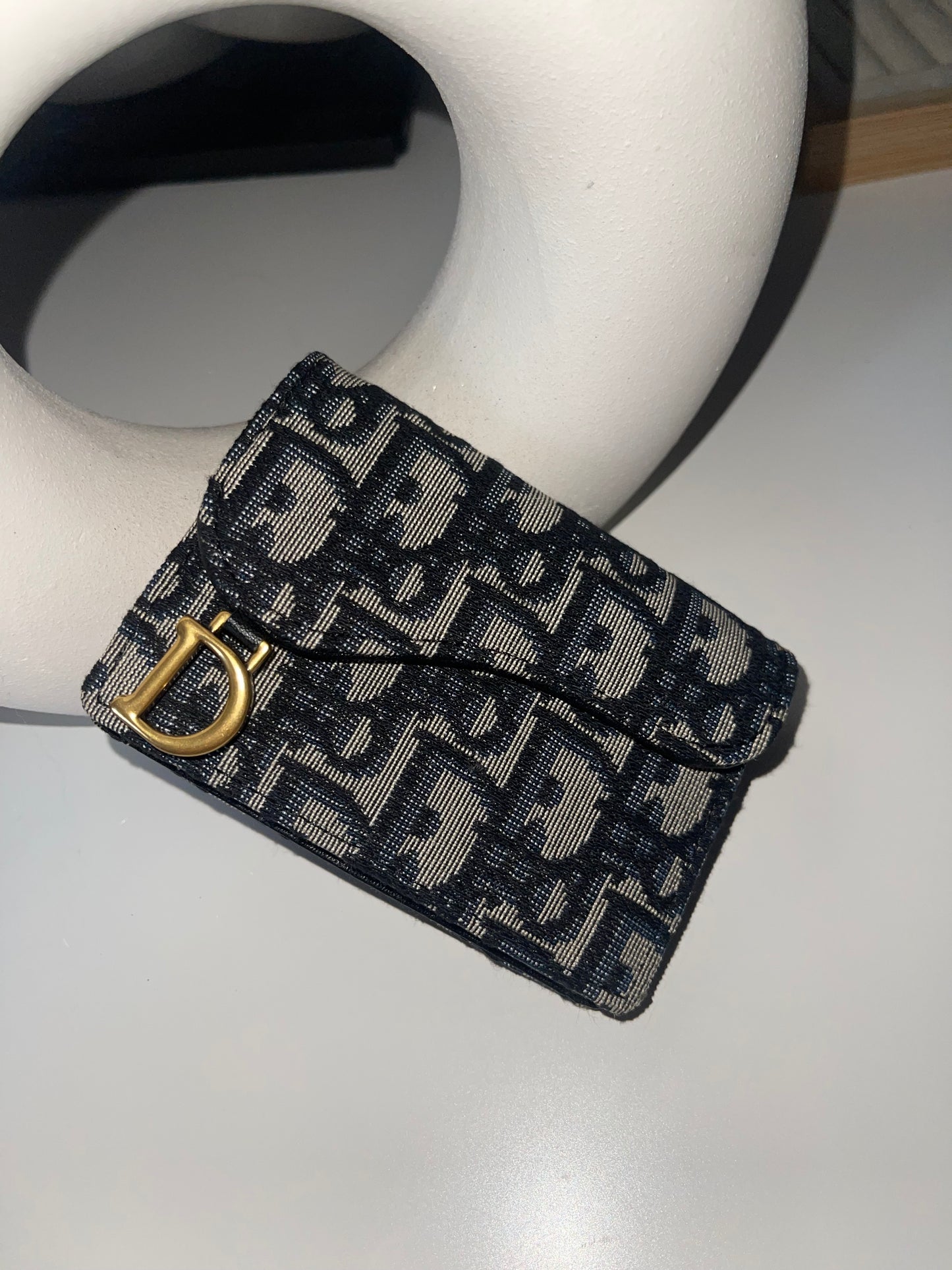 Daisy Wallet
