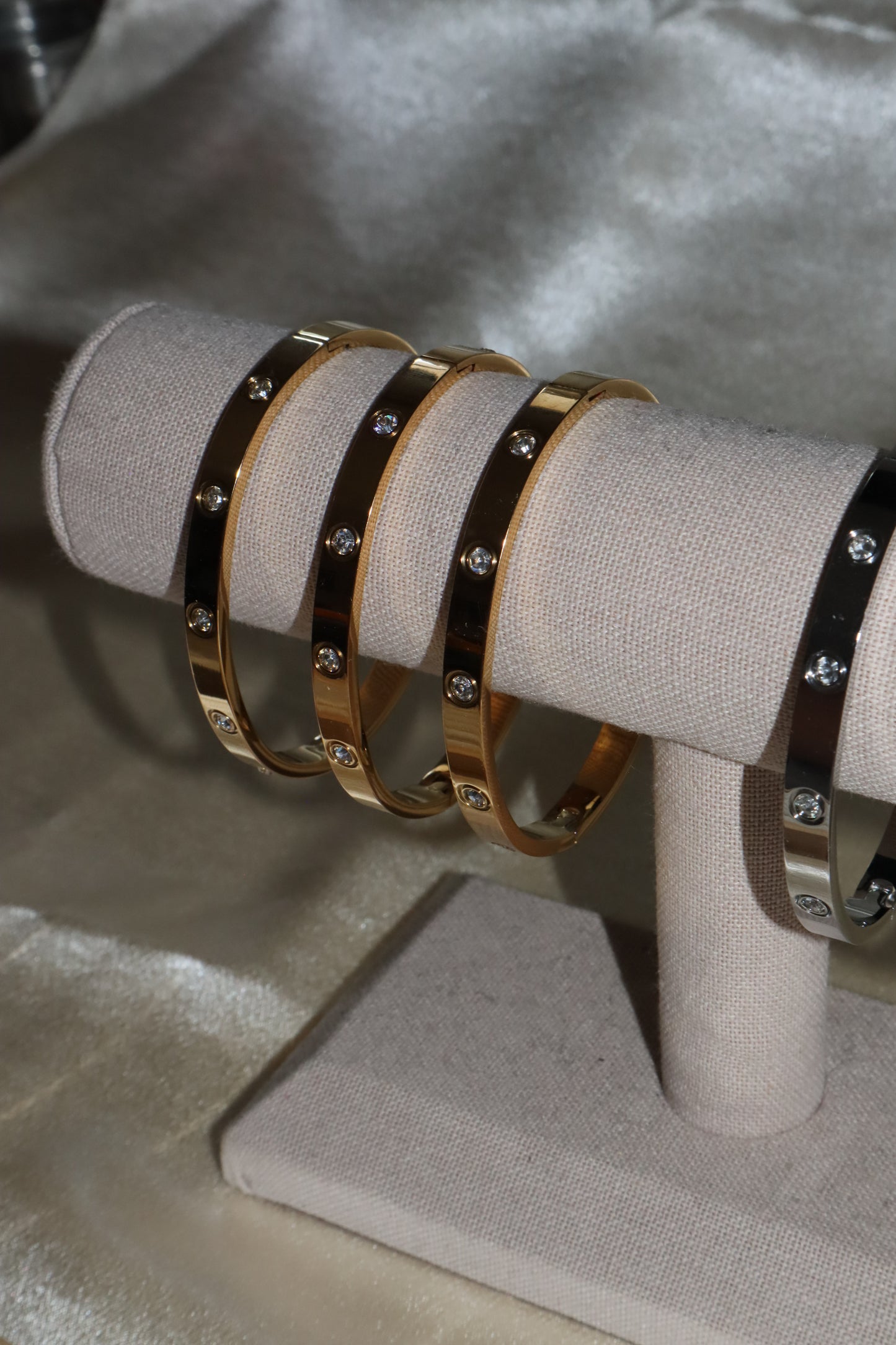 Stone bangle
